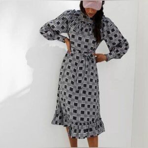 Anthropologie Vincenne Ruffled Maxi dress Size Small